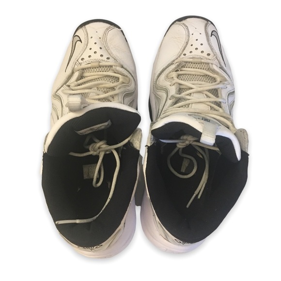 Nike Air Pippen High Top Sneakers Sz 9 - Picture 5 of 8